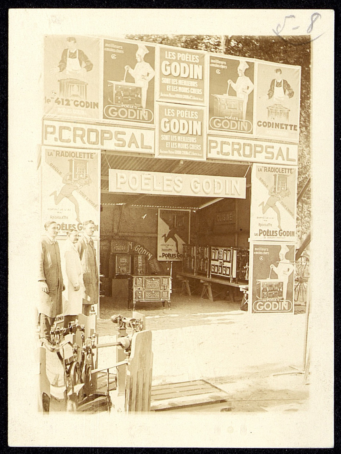 Stand de produits « Godin »