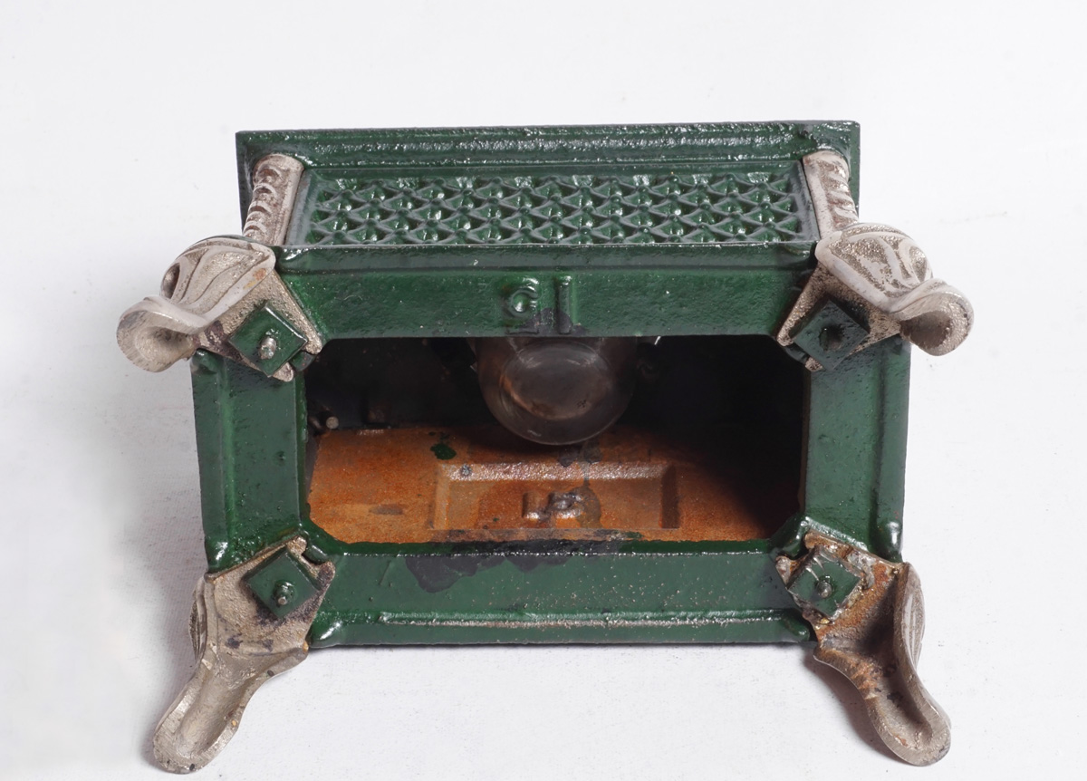 vue du dessous de l'encrier n° 15