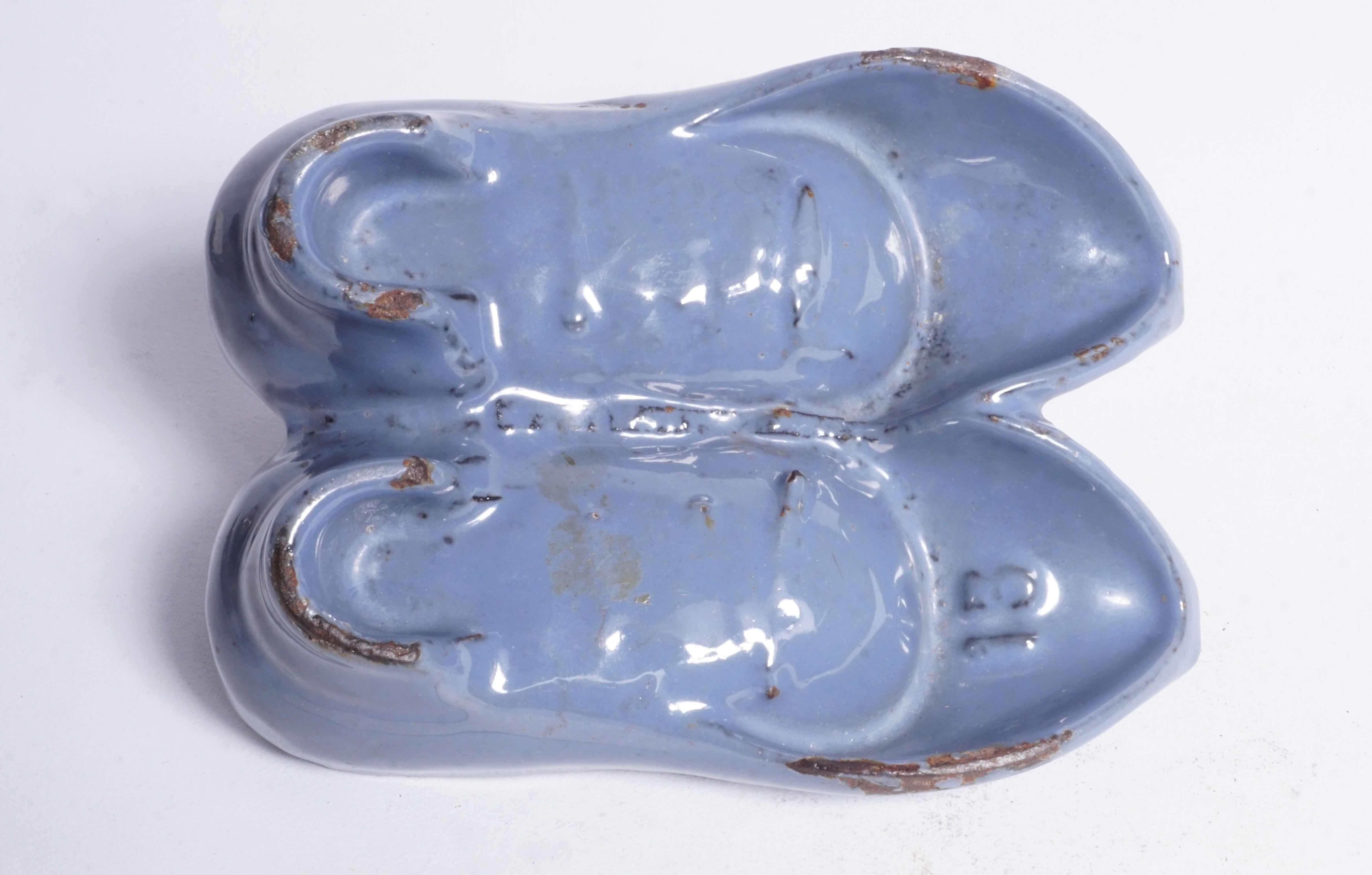 Vue du dessous du porte-allumettes n° 13